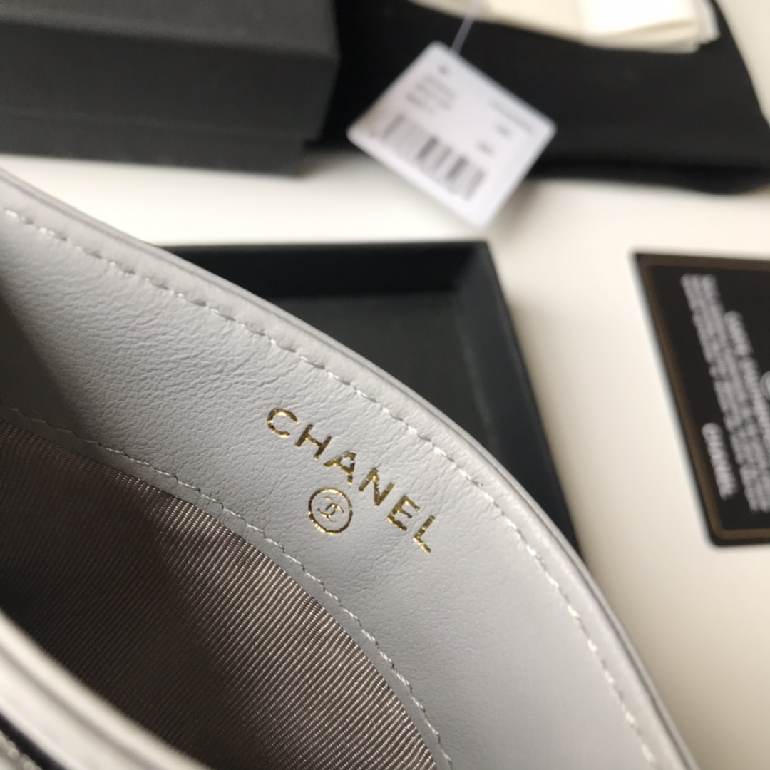 芸能人愛用Chanel シャネル 実物の写真 N品スーパーコピー財布代引き対応国内発送後払い安全必ず届く優良サイト